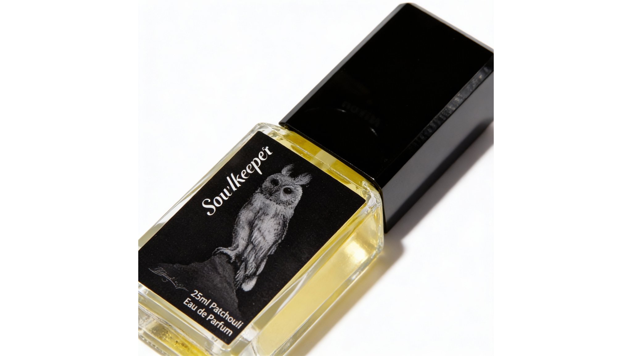 Bild von Sowlkeeper (Owl de Parfum) - Patchouli & cremiges Sandelholz EDP Unisex | Eulen-Parfum